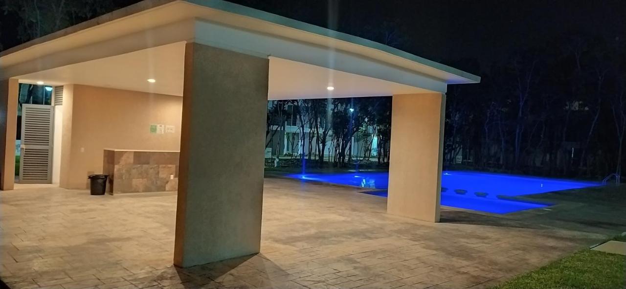 La Ceiba Villa Playa del Carmen Buitenkant foto